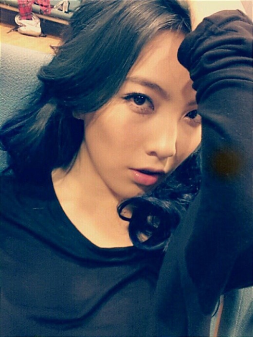 Karaジヨン 最年少の 挑発ポーズ Mnetの最新ニュース K Pop ドラマ バラエティの韓流エンタメ情報ならmnet エムネット