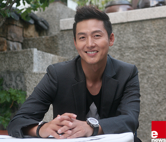 イ ジョンジン ピエタ この時代の映画人なら当然選択しなければ Mnetの最新ニュース K Pop ドラマ バラエティの韓流エンタメ情報ならmnet エムネット