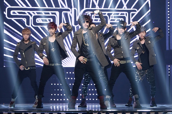 リアルタイム配信 Teentopチョンジ エルジョー ニエル Mcountdown スペシャルmcに 爽やか進行期待度up Mnetの最新ニュース K Pop ドラマ バラエティの韓流エンタメ情報ならmnet エムネット