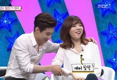 軍隊での一番人気はaoa 少女時代はもう年が ヘンリーの爆弾発言にサニーも動揺 Mnetの最新ニュース K Pop ドラマ バラエティの韓流エンタメ情報ならmnet エムネット