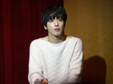 Cnblueジョン ヨンファがソロデビューの感想や今までの苦労 タイトル曲ついて語る 一問一答 Mnetの最新ニュース K Pop ドラマ バラエティの韓流エンタメ情報ならmnet エムネット