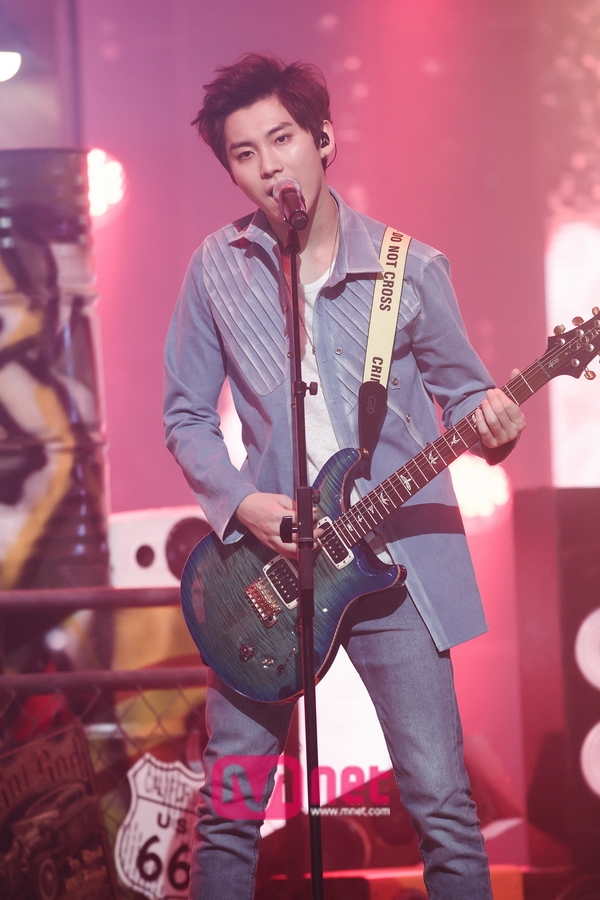 4月2日放送 Ftisland To The Light Pray M Countdownステージフォト Mnetの最新ニュース K Pop ドラマ バラエティの韓流エンタメ情報ならmnet エムネット 4月2日放送 Ftisland To The Light Pray M Countdownステージフォト Mnetの最新ニュース K Pop ドラマ バラエティの韓流エンタメ情報ならmnet エムネット