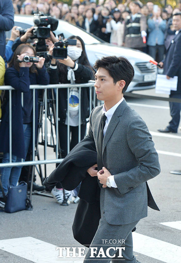 Photo パク ボゴム ソンソン カップル の結婚式に出席 Mnetの最新ニュース K Pop ドラマ バラエティの韓流エンタメ情報ならmnet エムネット